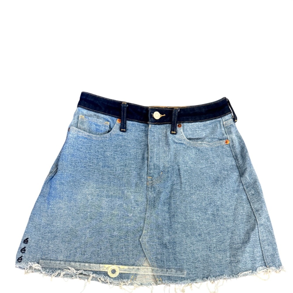Etica Lucy Mini Skirt Light Wash Two Tone Denim Frayed Hem Size 27 2019 Season